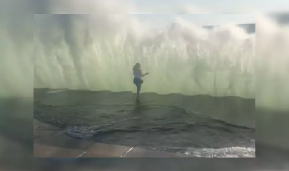 Watch This Woman Get Absolutely Destroyed By Lake Michigan Wave