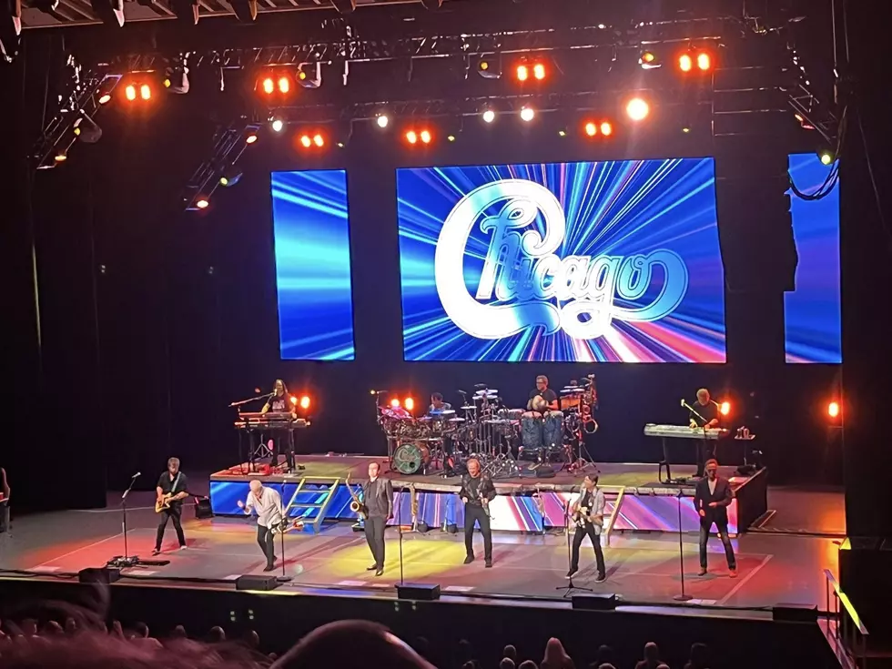Chicago Rocks Kalamazoo With Unforgettable Live Performance